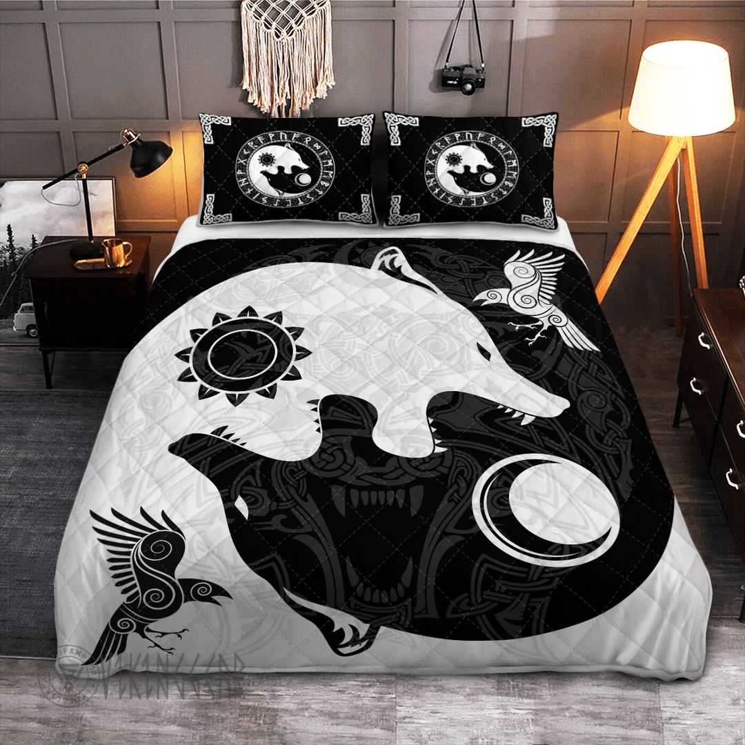 Theonederland - Sons of Fenrir Hati and Skoll Viking Quilt Set