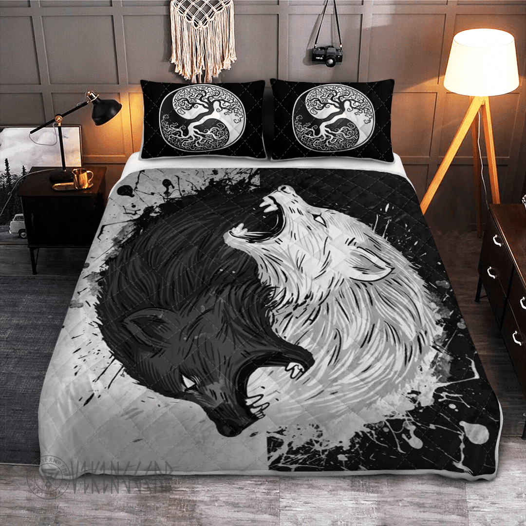 Theonederland - Splatter Painting Yinyang Skoll and Hati Viking Quilt Set