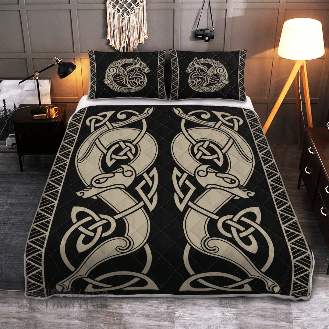Theonederland - The Sons of Fenrir Skoll and Hati Stylized Art Viking Quilt Set