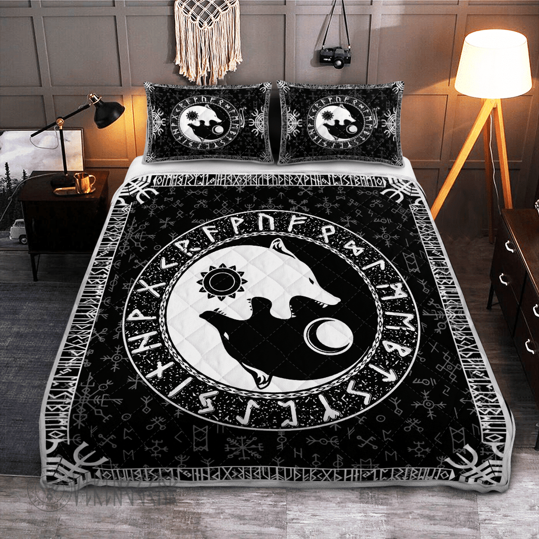 Theonederland - Yin Yang Wolf And Rune Viking Quilt Set